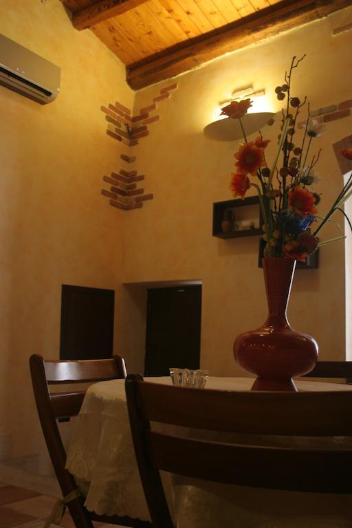 Alla Corte Dei Ventimiglia Montelepre 外观 照片